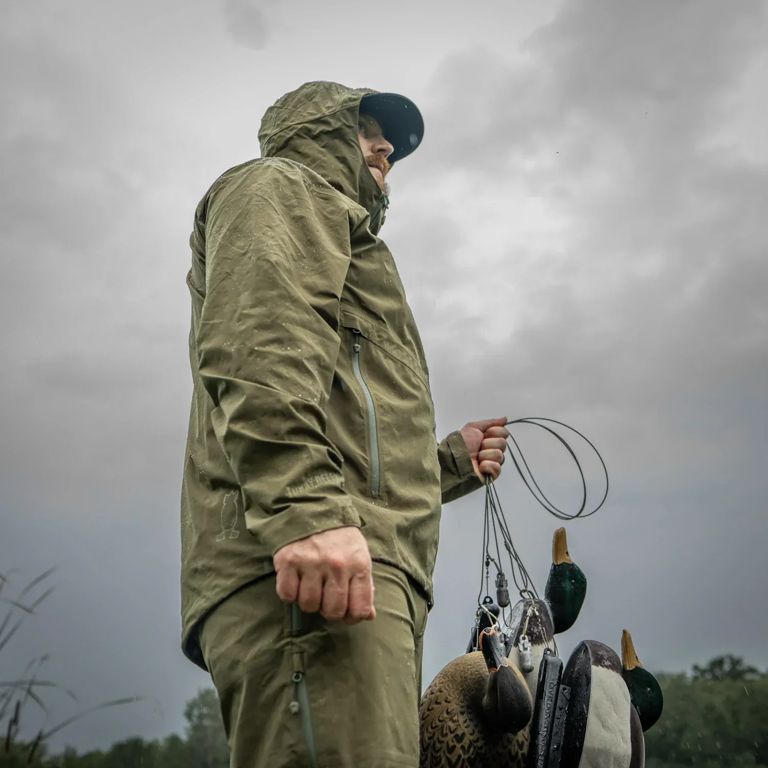 EVAP Lightweight Rain Jacket - Image 2