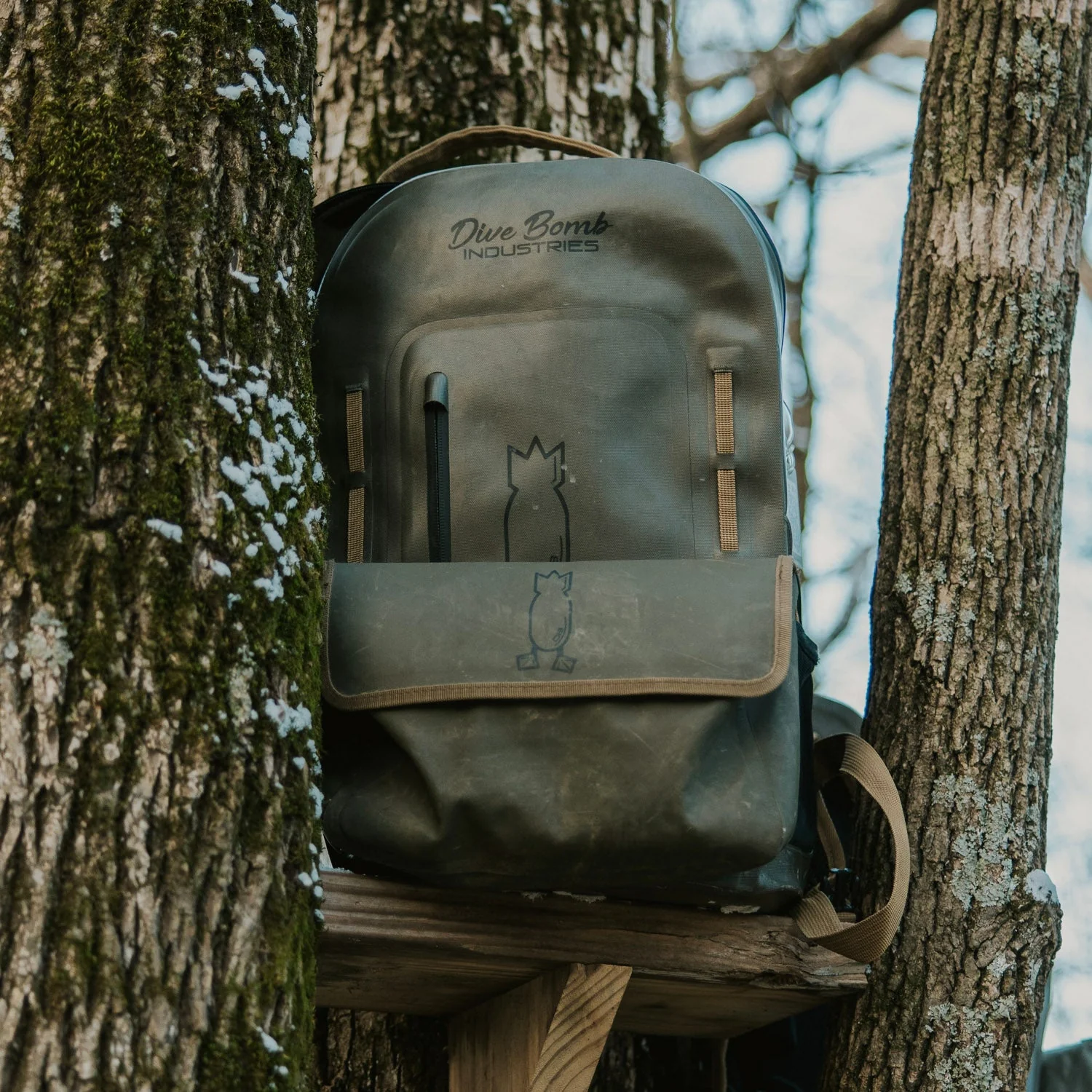 Dry Line Zippered Pouch - Image 6